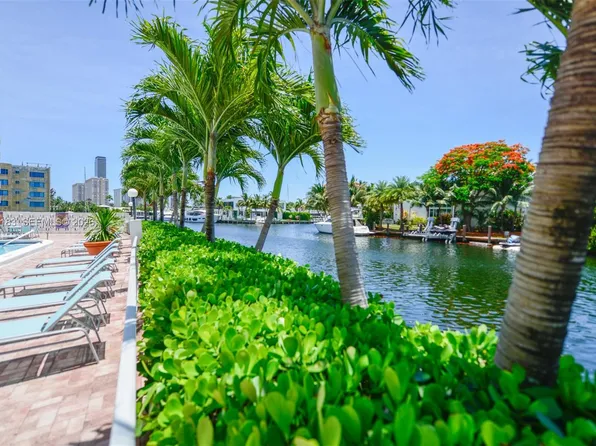 401 Golden Isles Dr, Hallandale Beach, FL