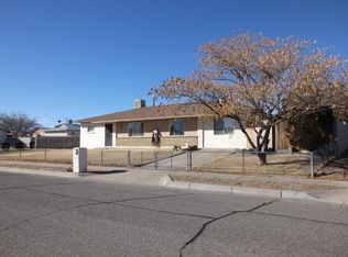 1423 Catalina Pl SW, Albuquerque, NM 87121