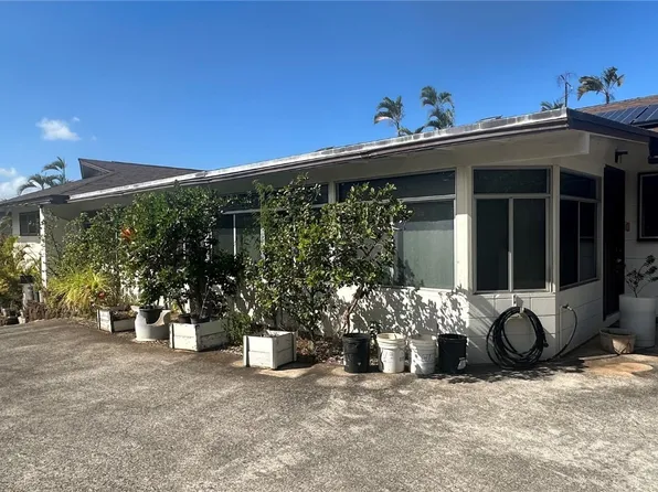 1257 Ala Napunani St, Honolulu, HI 96818