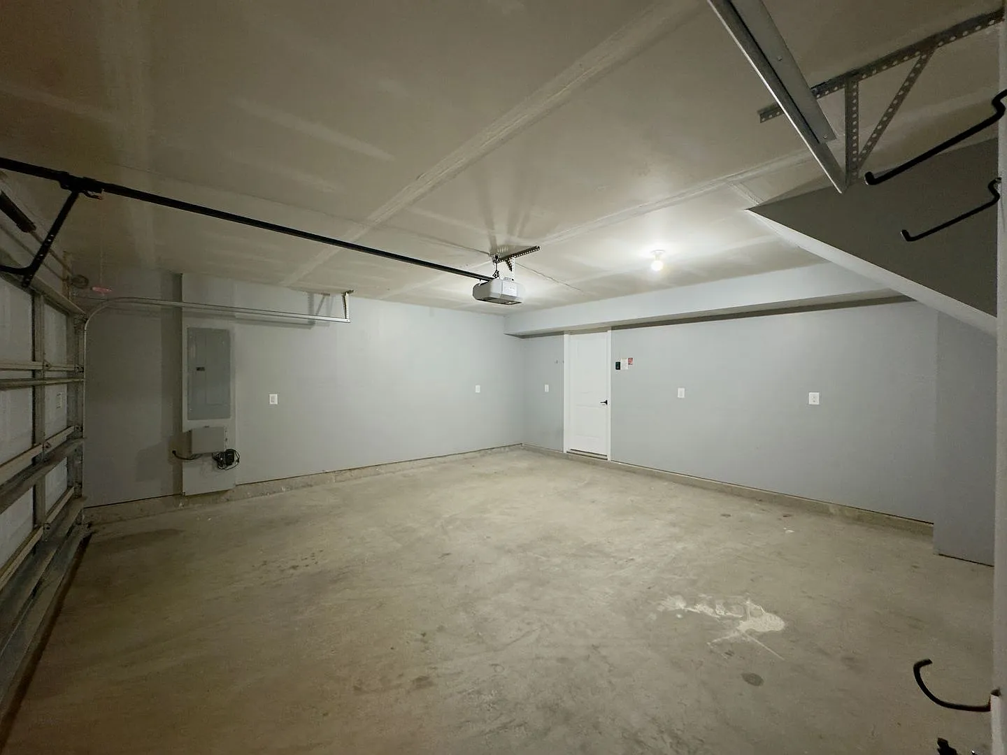 Charming 3BD/2.5BA Townhome in Bel Air, MD! — Photo 2