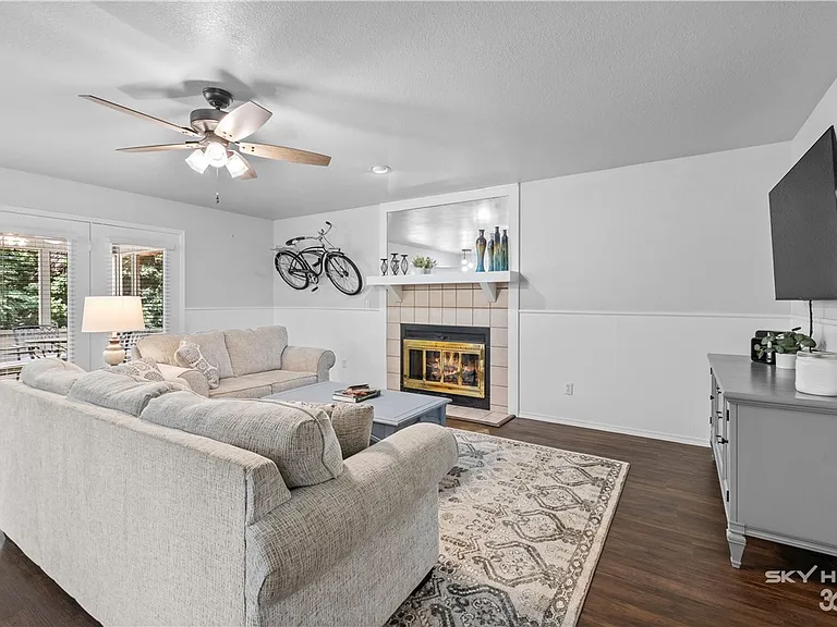 13 Yarmouth Dr — Photo 6