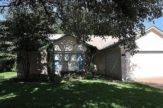 2nd image of 5104 Acorn Creek Trl