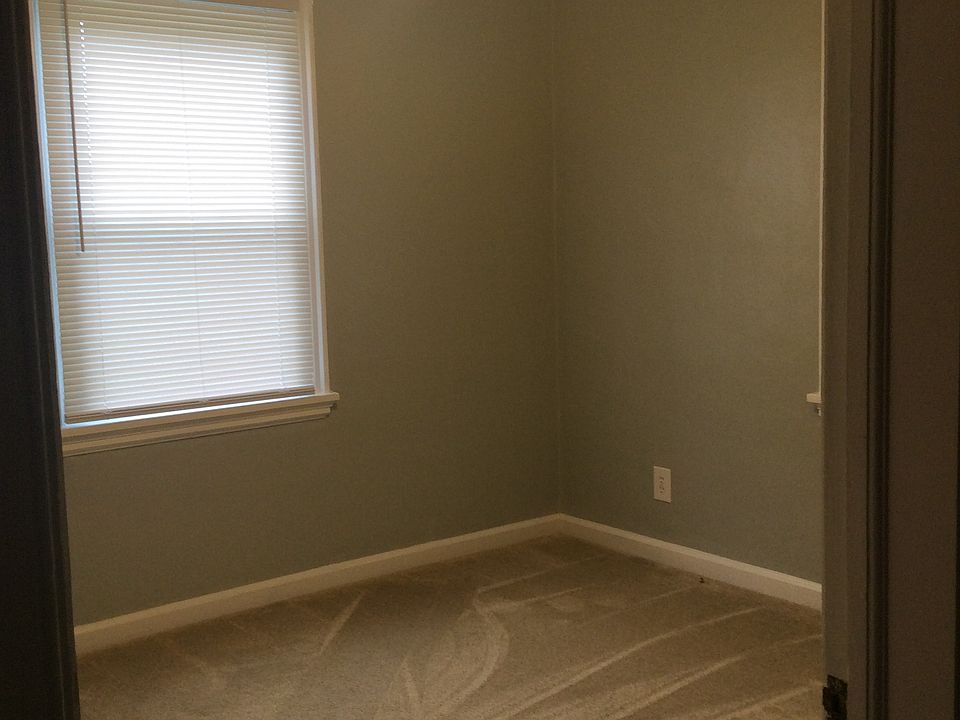 1st image of 16 Byers Ave