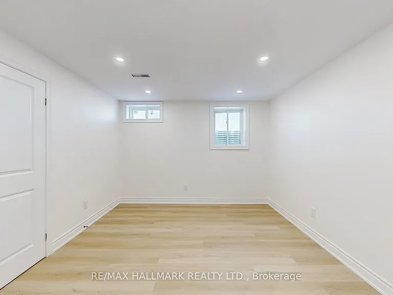 534 Coronation Rd #BASEMENT — Photo 22