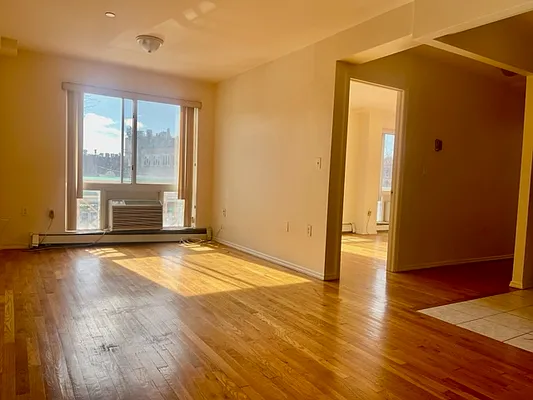 Rented by Oxford Property Group | media 2