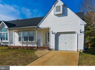 605 Panama Ct, Williamstown, NJ 08094