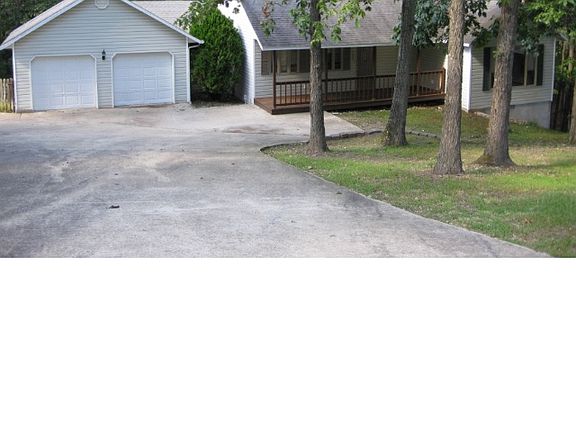 3rd image of 14708 Arrowhead Dr