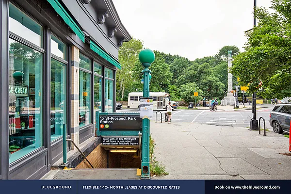 Rented by The Blueground | media 31