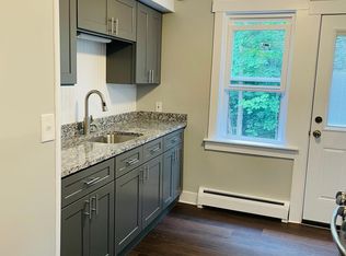 1345 Hooksett Rd APT 2, Hooksett, NH 03106