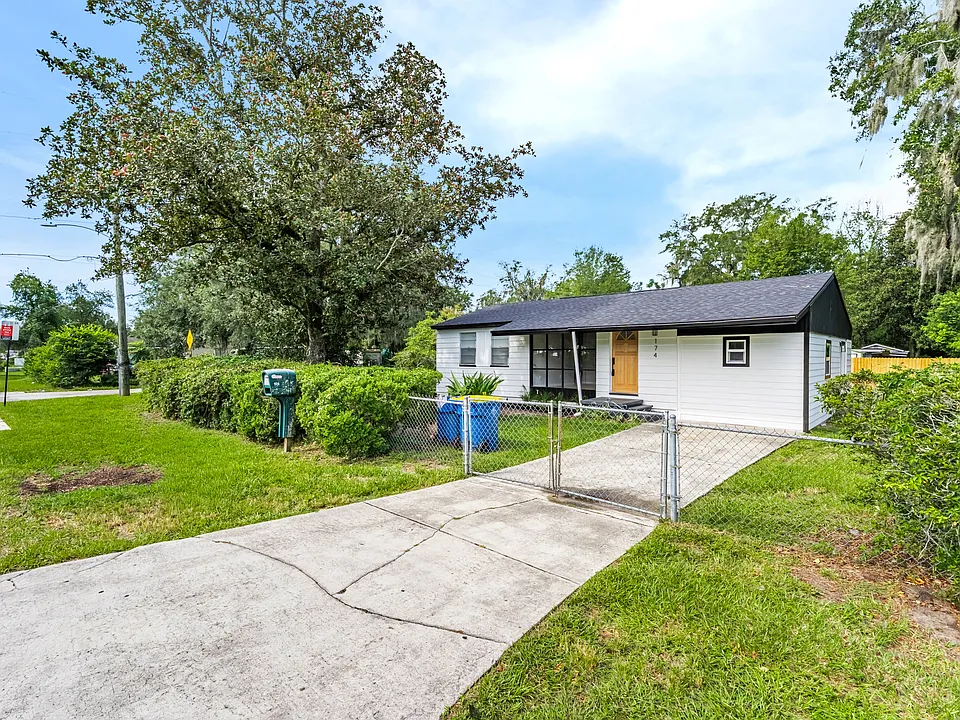 174 Acme St
