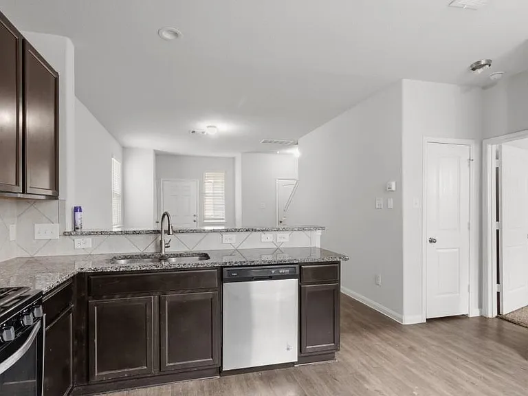 5711 Esk River Trl — Photo 7