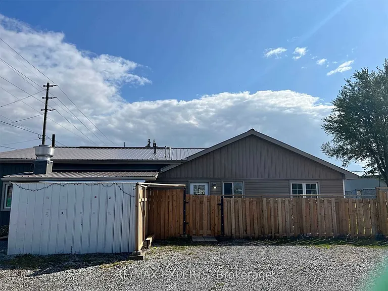 180 Haldimand Rd #20 — Photo 2