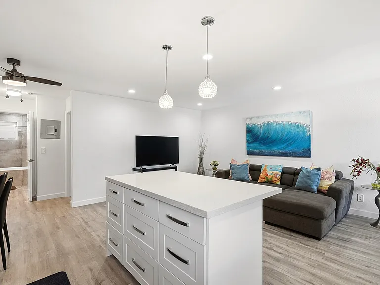 3510 Harrison St #4 — Photo 9