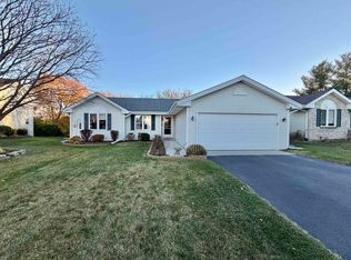 5969 Birkenshaw Ln, Loves Park, IL 61111