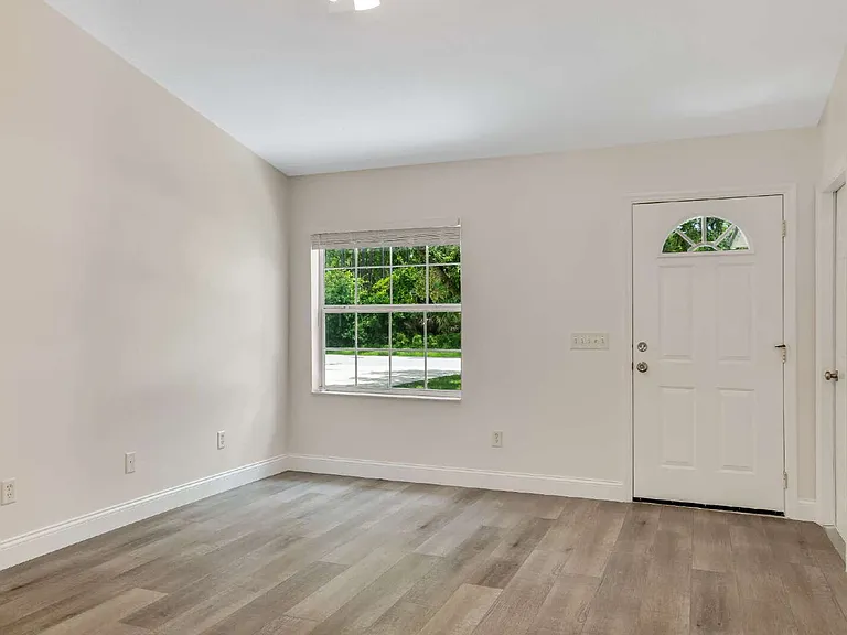 51 Wellwood Ln #A — Photo 23