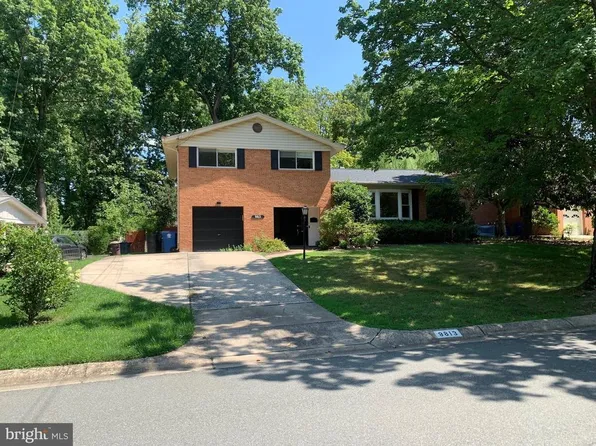 9813 Inglemere Dr, Bethesda, MD 20817