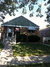 1st image of 2455 Elm St #300