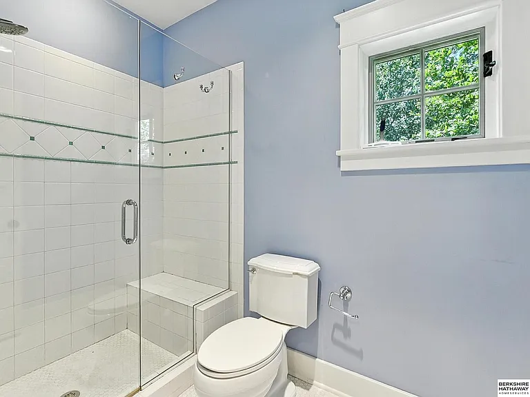 510 S 89th St — Photo 25