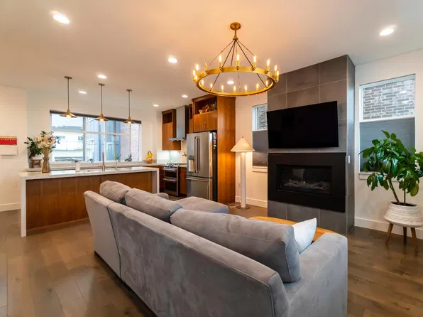 4676 S Grosvenor Ct, Salt Lake City, UT 84117