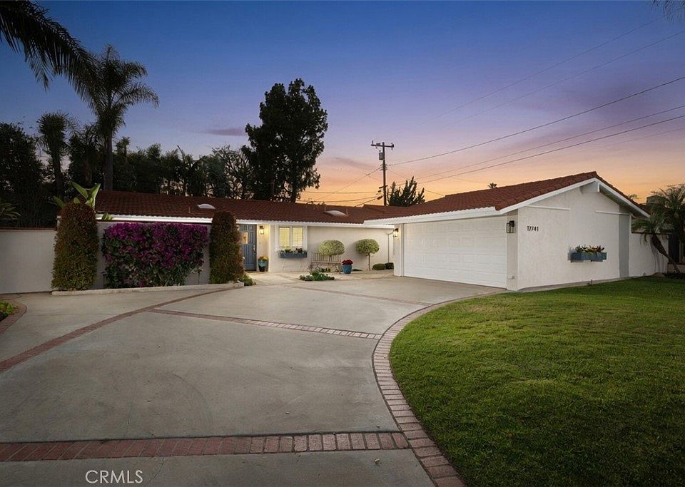 1st image of 12741 Dunas Rd