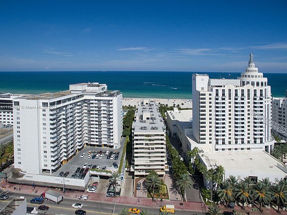 3rd image of 1623 Collins Ave APT 614