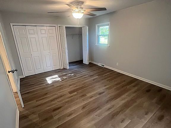 5th image of 208 Ruoff Dr