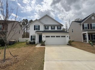 3250 Streamside Dr, Davidson, NC 28036