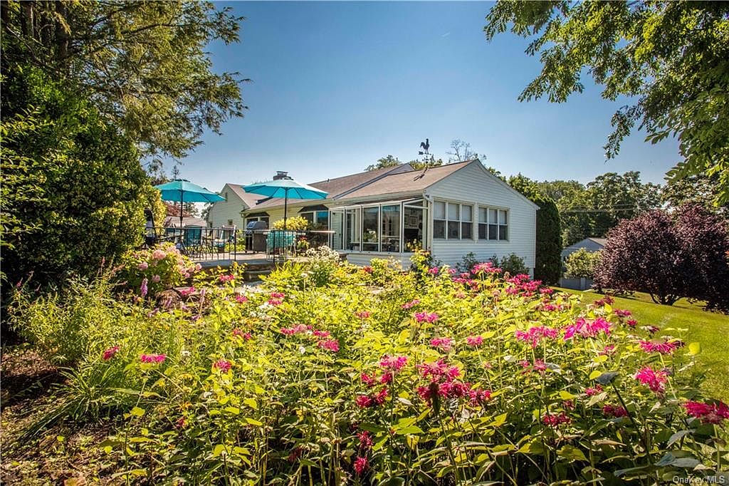 915 Sylvan Lane, Mamaroneck, NY 10543 Zillow