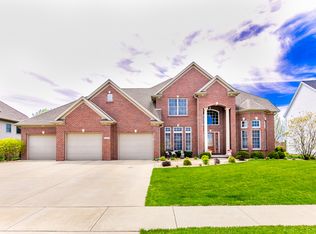 3503 Armstrong Dr, Bloomington, IL