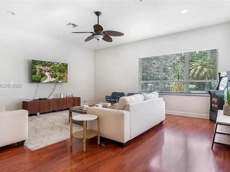 11859 Sanbourn Ct — Photo 18