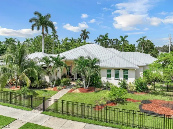 1471 Olmeda Way, Fort Myers, FL 33901