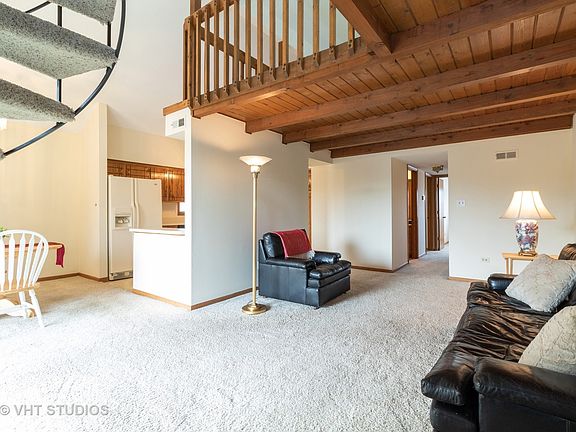2nd image of 16826 81st Ave APT 3S
