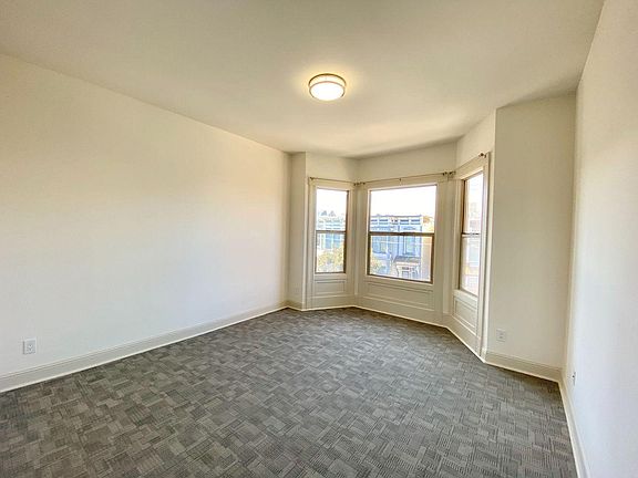 5th image of 757 Treat Ave