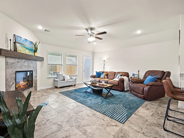 3249 Glorioso Dr — Photo 11