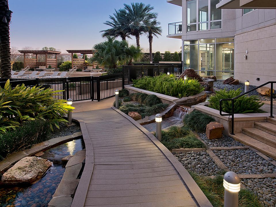 Zen water garden