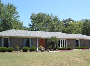 1613 Ann Rd, Lawrenceburg, TN 38464