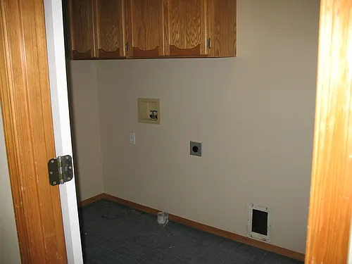 612 NE 147th Cir — Photo 16