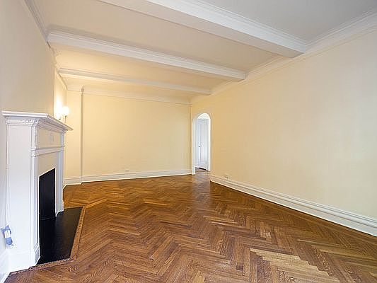 3rd image of 585 W End Ave #3B