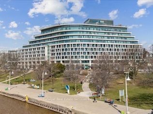11 Bronte Rd #327, Oakville, ON L6L0E1