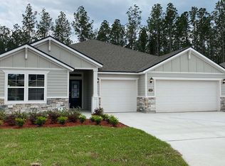 275 Queen Victoria Ave, Saint Johns, FL 32259