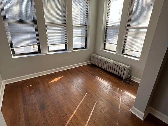 5th image of 6832 S East End Ave APT 1