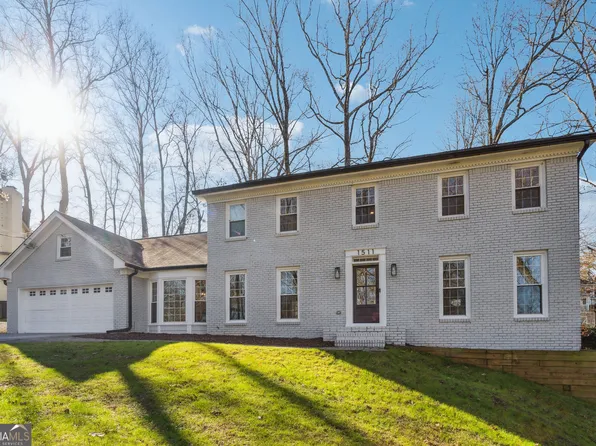 1511 Summerset Dr, Atlanta, GA 30338