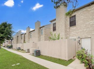 3174 Holly Hall St, Houston, TX 77054