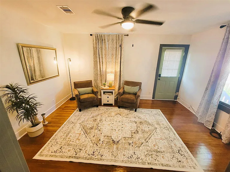 5011 Avenue Q #REAR — Photo 24