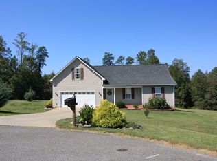 141 Chambwood Ln, Shelby, NC 28152
