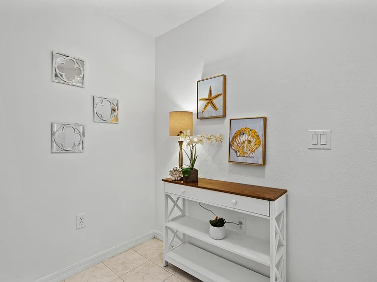 820 Del Rio Way #504 — Photo 4