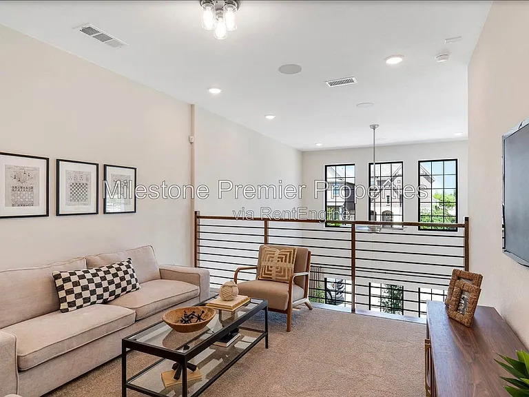 7251 Van Tuyl Pkwy — Photo 16