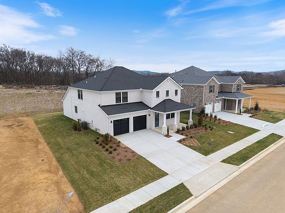 3rd image of 2112 Riley Park Dr