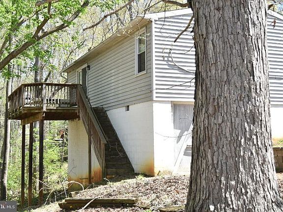 4th image of 272 Woodward Ln