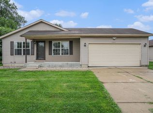 2802 W Calvert St, South Bend, IN 46613